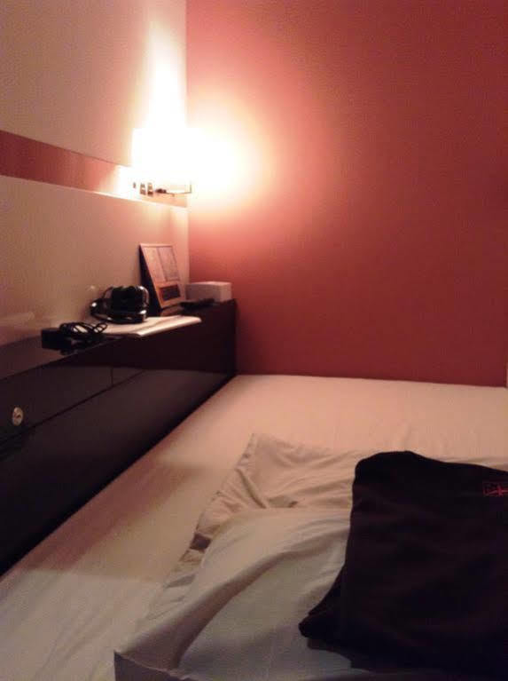 First Cabin Akihabara Showa-Dori Токио Екстериор снимка
