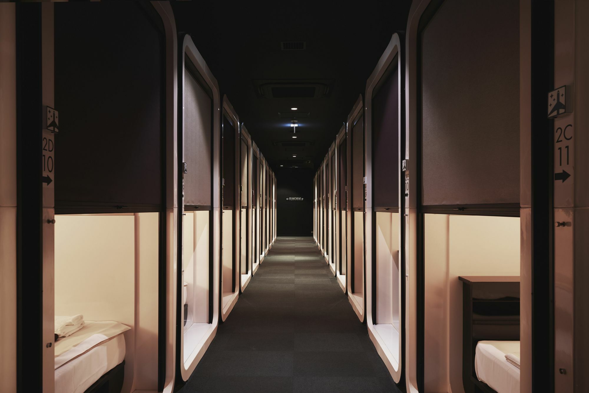 First Cabin Akihabara Showa-Dori Токио Екстериор снимка