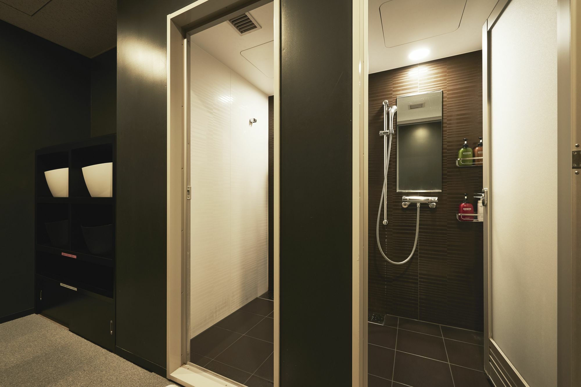 First Cabin Akihabara Showa-Dori Токио Екстериор снимка
